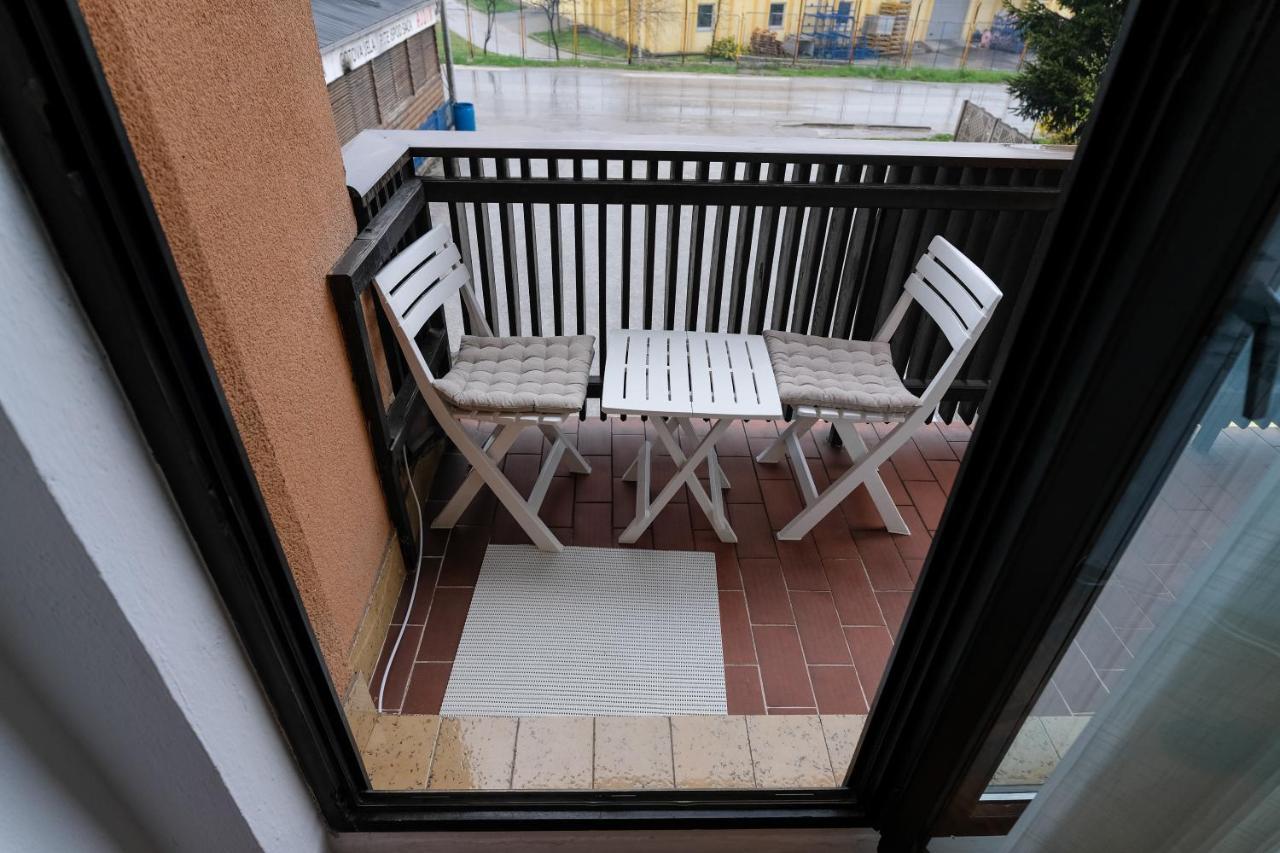 The Cosmic Gate Apartments Visoko Exterior foto