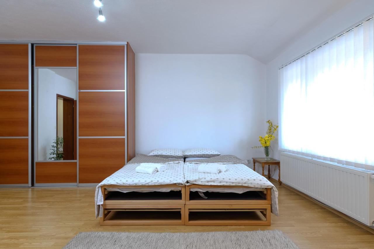 The Cosmic Gate Apartments Visoko Exterior foto