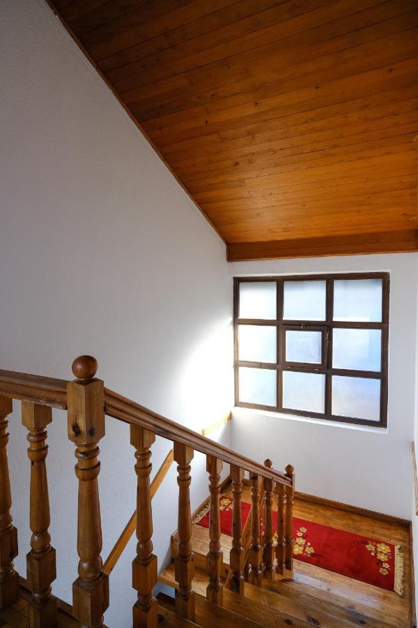 The Cosmic Gate Apartments Visoko Exterior foto